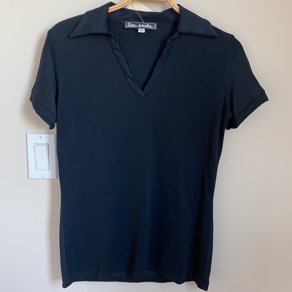 Barney’s Figure-Hugging Stretch Black Top w/Open Collar V-Neck Sh-sleeve - NWT